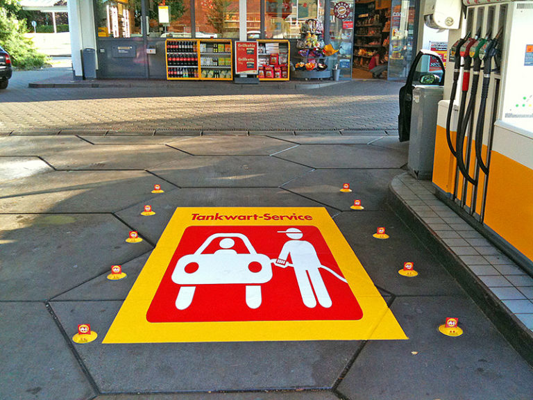 Tankstelle_01-768x576.jpg